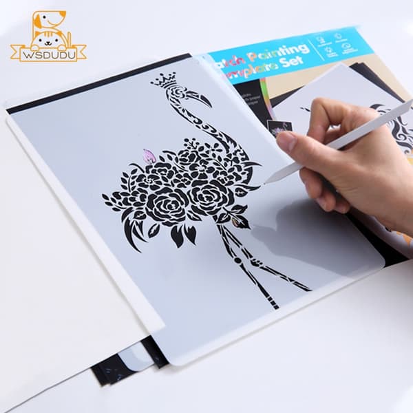 Scratch Art Paper Set - 10 ark & ​​5 schabloner för barn - DIY Craft Kit med landmärken och djur Tools