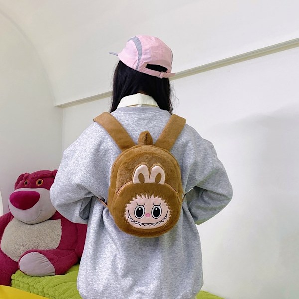 2024 Labubu Bakcpack för flickor Barn Söt tecknad plysch dockväska Student Kawaii ryggsäck utomhus reseväska Khaki
