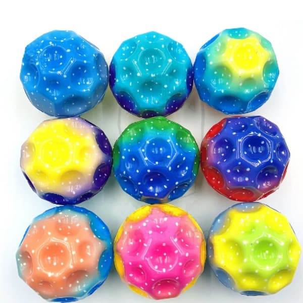 2 stk High Bounce gummibolde til udendørs spil og afspænding - Blødt anti-tyngdekraftsdesign 2Pcs