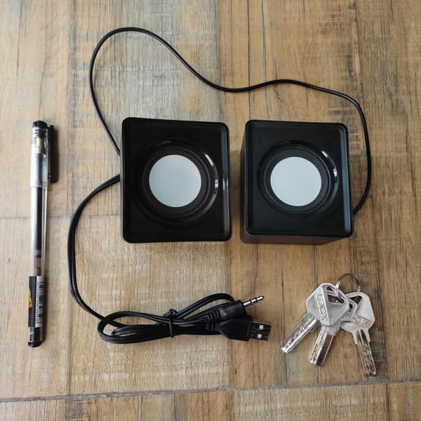 Minihøjttaler til computer, pc, bærbar computer, stationær, Caixa De Som, lydboks, musiklydsystem, søjle, Coluna, stereoanlæg, Bocina Acoustics White