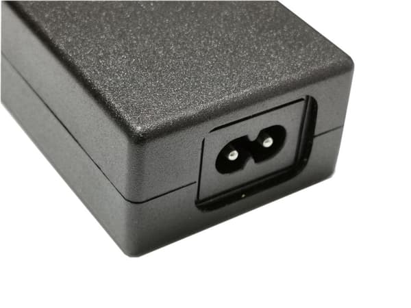 42V 2A universalbatteriladdare 100-240VAC för självbalanserande scooter hoverboard US plug