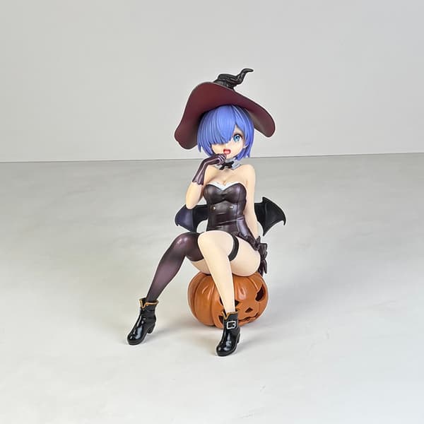15 cm Re:Zero Rem PVC-figur - Phantom Night Magician Anime Doll Present för samlare with retail box