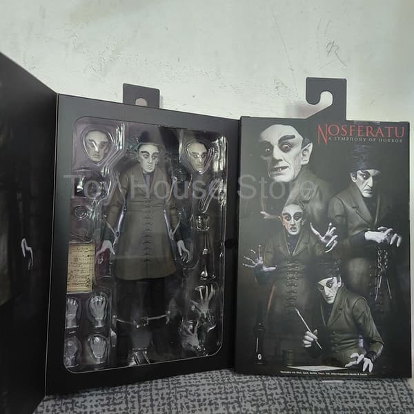 NECA Ultimate Count Orlok Nosferatu Black & White Horror Action Figure - Perfekt present! with box
