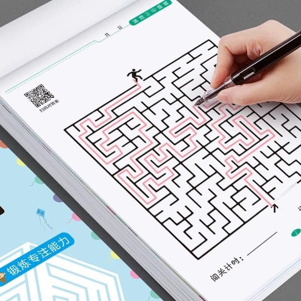 Children's Concentration Maze Book - Fun Thinking Development Toy for Attention Training A2