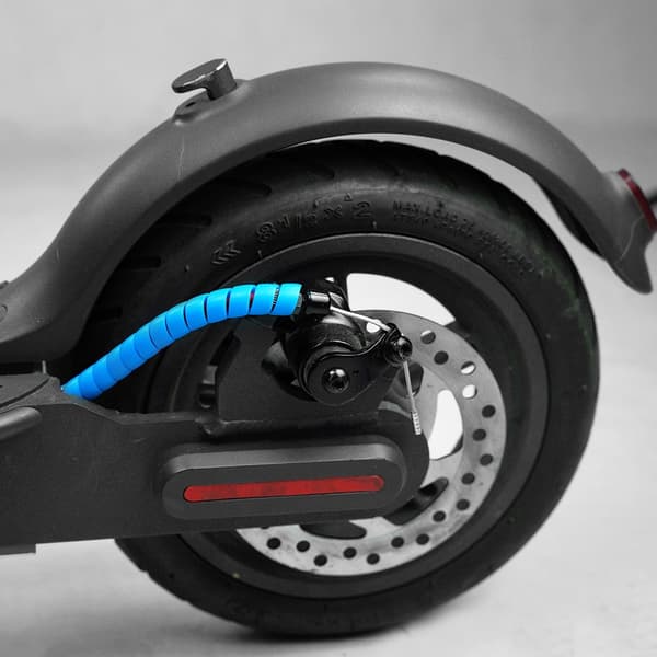 1,3 m kabelskydd för elscooter M365 PRO 2 bromsledningsspiralrör 3PCS Blue
