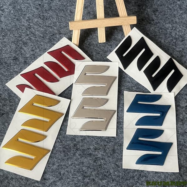 3D-Suzuki-logo-moottoripyörätarrat, säiliön tunnus Red