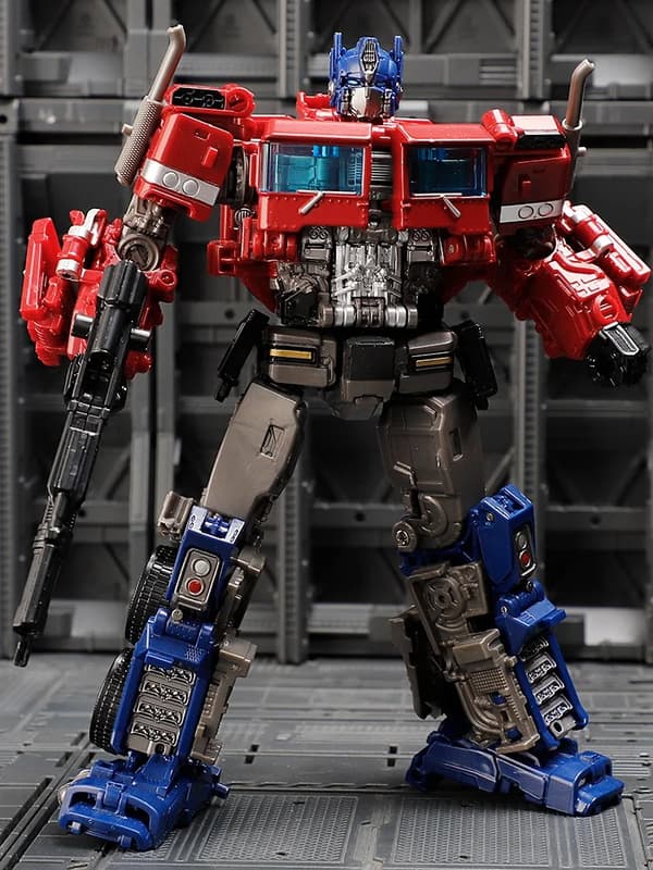 OP Commander SS38 Transforming Robot Action Figuuri – Vääntynyt automallilelu lapsille With Retail Box
