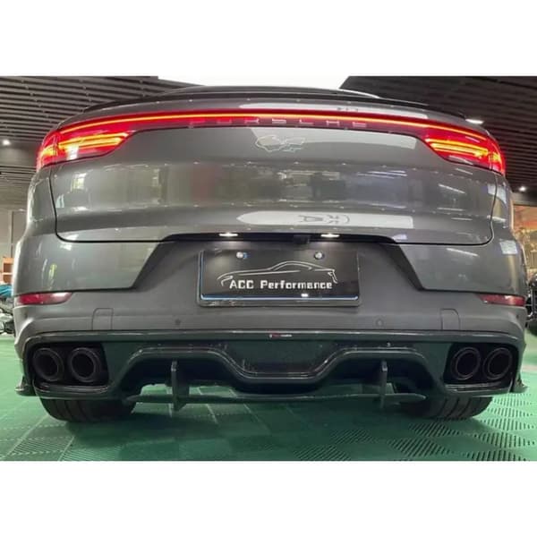 Karrosserisæt i ægte kulfiber til Porsche Cayenne Coupé 2018-2023, forkofangerlæbe, bagagerumsdiffusor, sideskørtspoiler Rear Diffuser