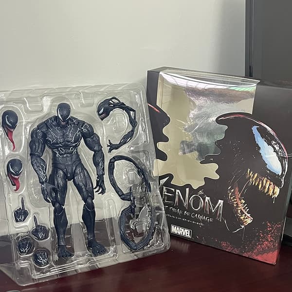 Venom 2 Venom: Let There Be Carnage Action Figur Model Legetøj Joint Movable Doll Collection Nytårsgave til barn with box