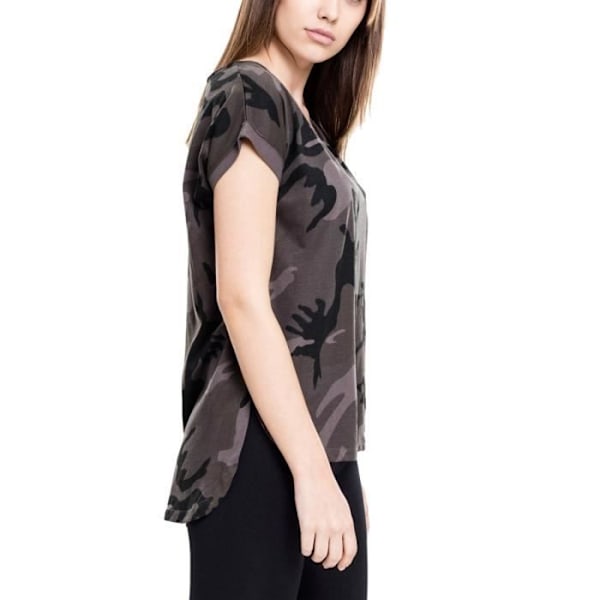 T-paita HiLo - Urban Classics - Kamuflaažikuvio - Iso koko - Laskosnapitus - 60% puuvilla, 40% polyesteri sort XXXXL