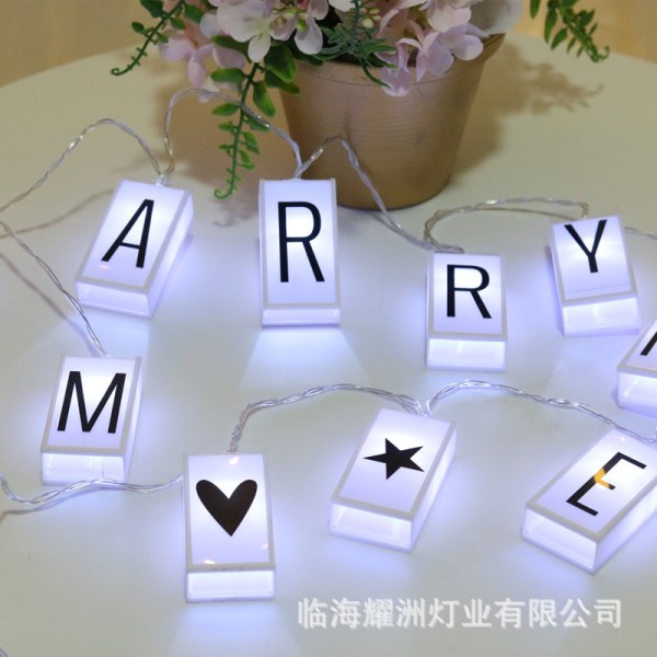 Led Letter Lamp DIY Romantic Confession Koristeellinen led-lamppu 正白 1.5米10灯2aa常亮+96字母片