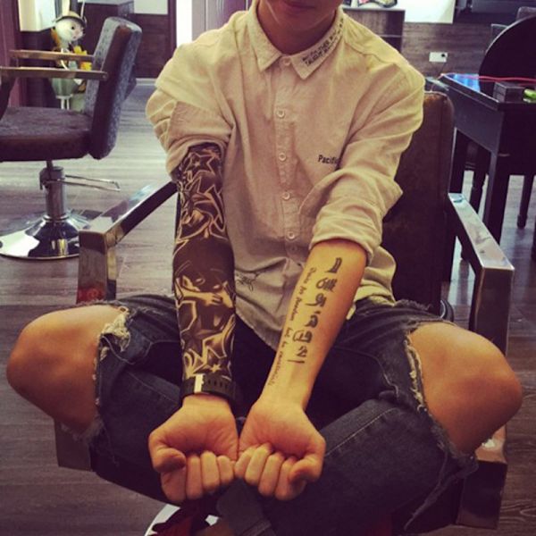 Outdoor Riding Ice Silk Tattoo Arm Sleeve Tatuering Ice Sleeve ts-199 l
