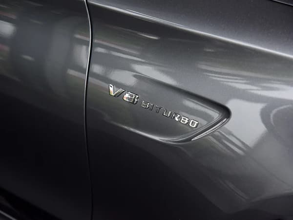 Bilskärm Dekaler 3d Logo V8 BITURBO Tillbehör För C63 E63 S63 GLC63 GLE63 G63