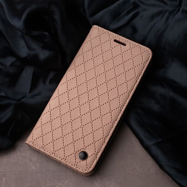 Smart Caro case for iPhone 16 pro max beige