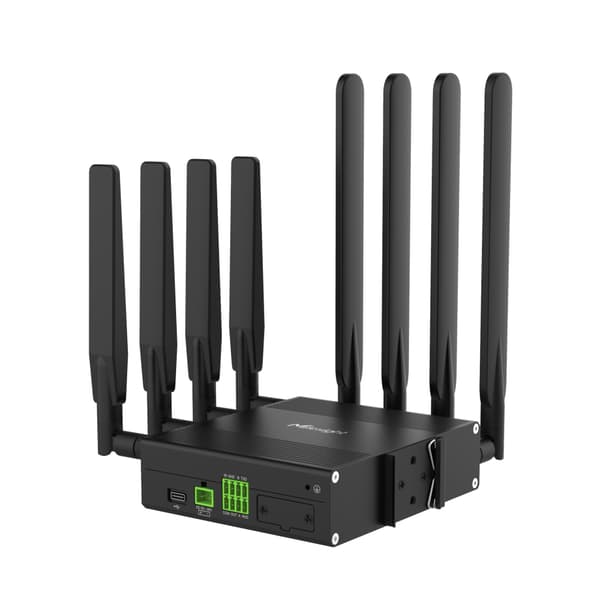 Milesight UR75 5G trådlös PoE-Router Industriel