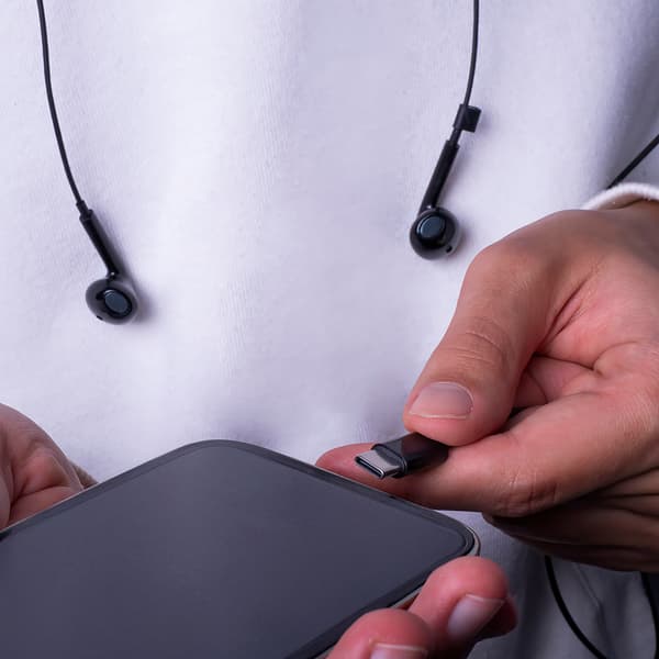 Maxlife trådbundna hörlurar MXEP-04 USB-C svarta