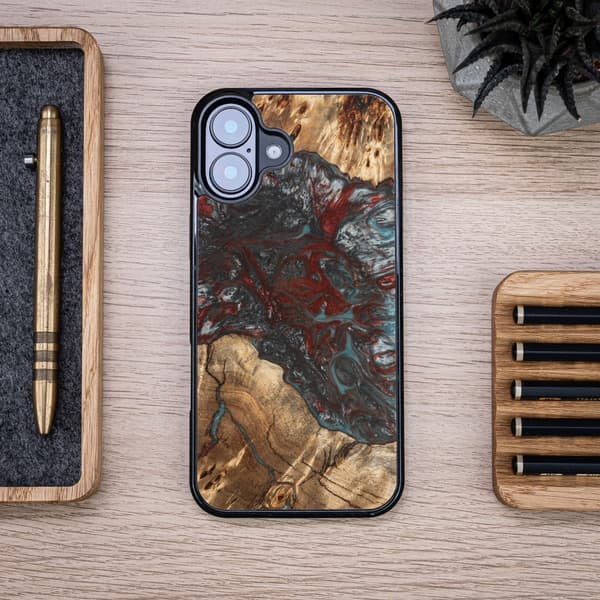 Bewood Unikt fodral för iPhone 16 Plus 6,7\" Planeter Pluto