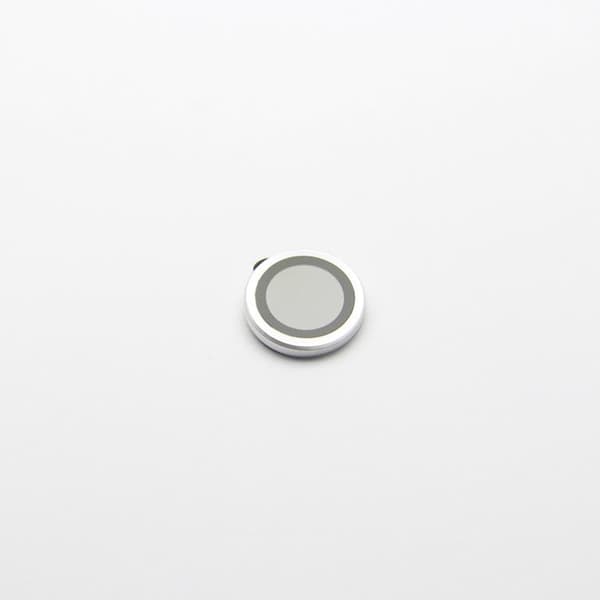 Set med linsskydd i glas för iPhone 17 silver