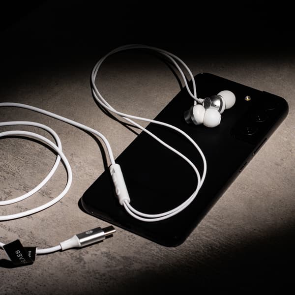 Forever trådbundna hörlurar EP-02 USB-C vit