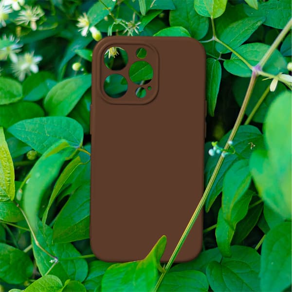 Silikonskal för iPhone 17 brun