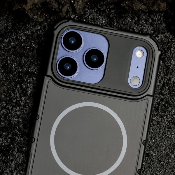 Defender 2in1 Mag skal för iPhone 16 svart