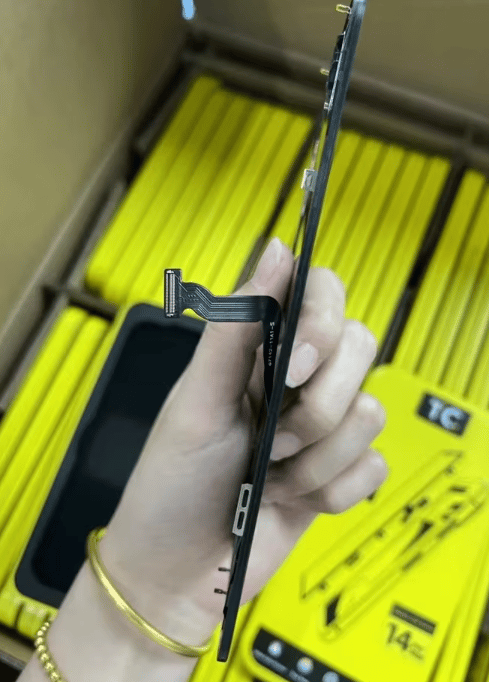 Merskydd Skärmbyte till iPhone 14 Pro Max - Utan Face ID/Kamera