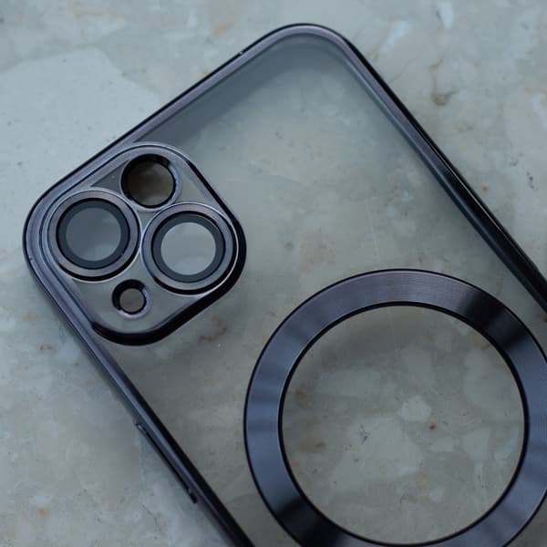 Färg Krom Mag skal för iPhone 16 Pro Max svart