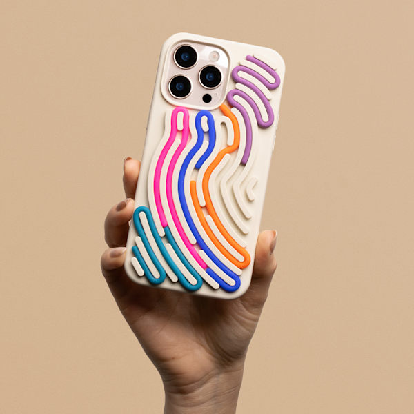 DIY Ormfodral till iPhone 14 6,1\" beige