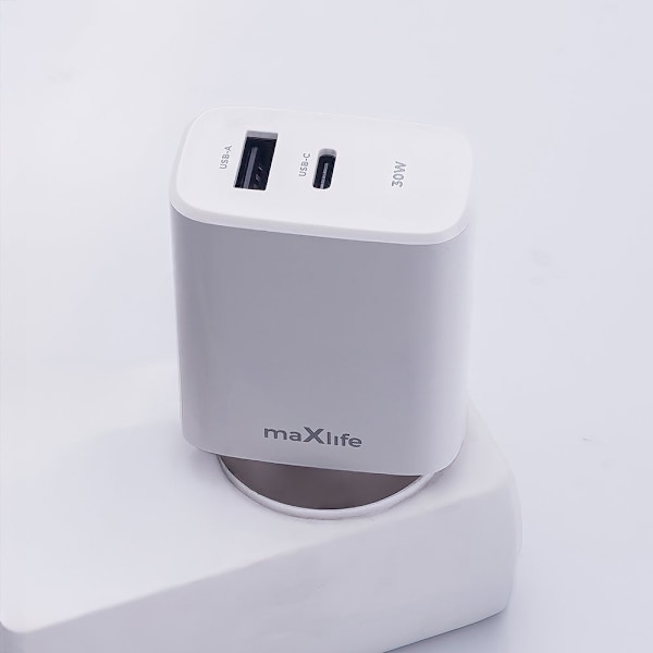 Maxlife PD QC MXTC-10-30AC nätladdare 1x USB-C 1x USB 30W svart