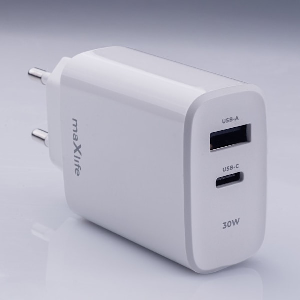 Maxlife PD QC MXTC-10-30AC nätladdare 1x USB-C 1x USB 30W svart