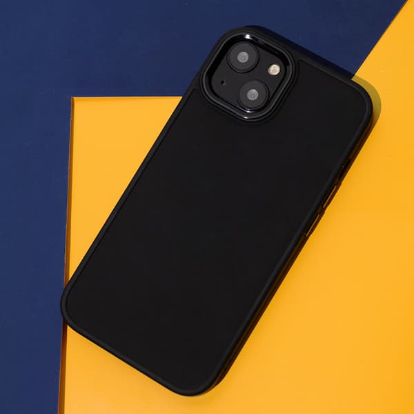 Satinfodral till iPhone 16 Plus 6,7\" svart