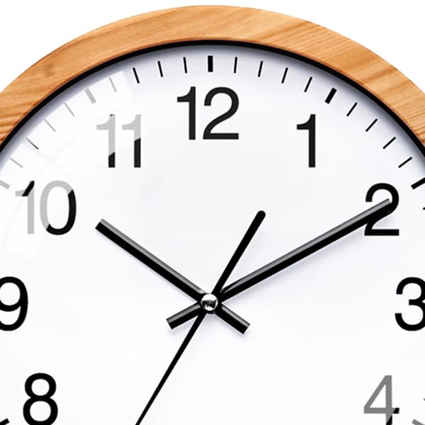 Minimalistisk 25 cm Träväggklocka för Vardagsrum eller Sovrum Kök