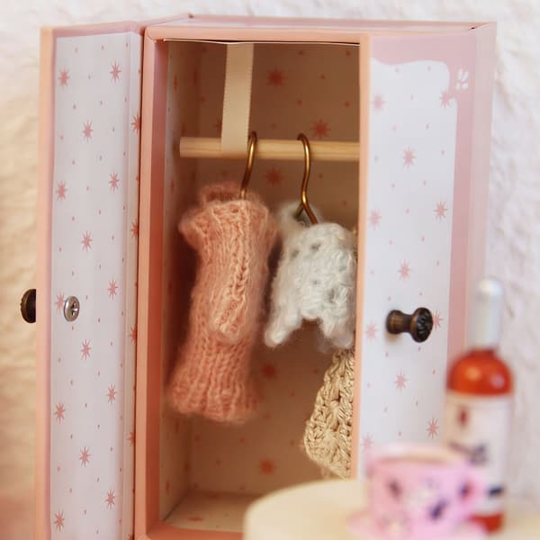 Samlerobjekt Miniature Skab Møbler Garderobe Figur Til Kugleledsdukker