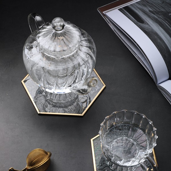 Nordisk stil präglade glasunderlägg Modern metallram Värmeisoleringsdyna Halkfri kaffemugghållare bordstablett null - 1 L