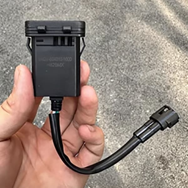 Premium motorcykel opladningsstik USB-interface stik til 300SR