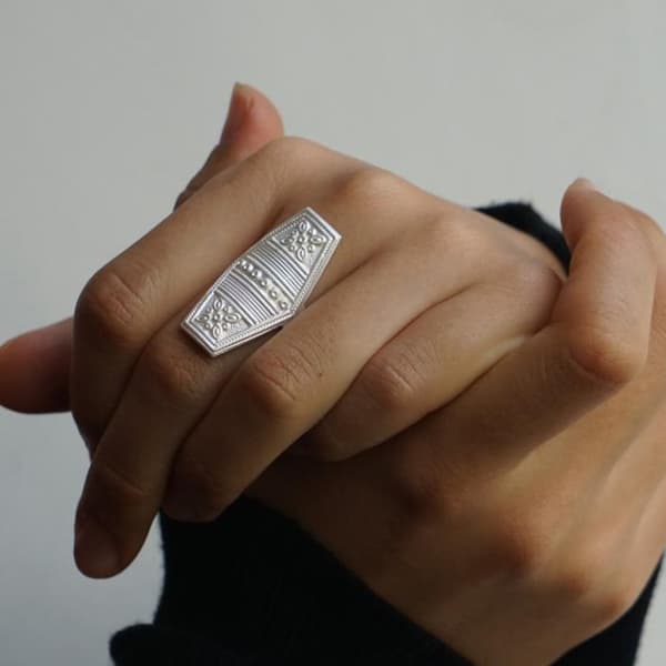 Kunstinspireret ring, legeringskonstruktion, unisex mode ring