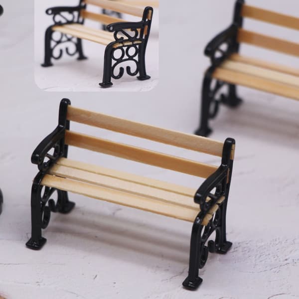 Håndlavede miniature parkstole modelfigur til dukkehuslandskab 2 STK