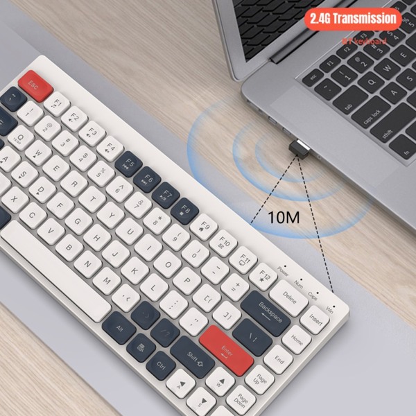 BT100 Bluetooth-kompatibelt tangentbord för flera enheter Bärbart Dual-mode (BT+2,4GHz) Uppladdningsbart trådlöst tangentbord med 84 tangenter Milk tea color