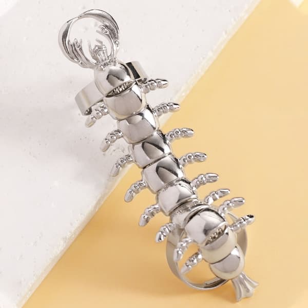 Trendy åben endekæmperring fleksibel krop til dristige modeudtryk