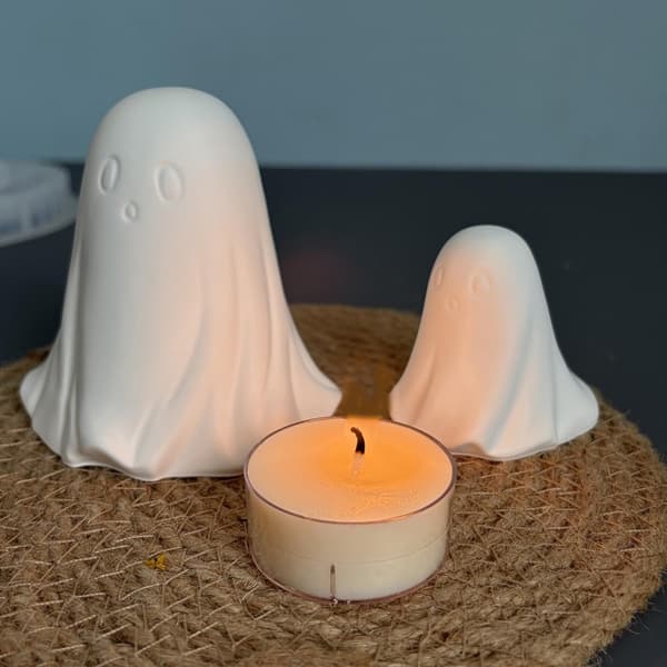 Spøgelsesformet lysharpiksformsæt med oval bakkeform til Halloween-dekorationer