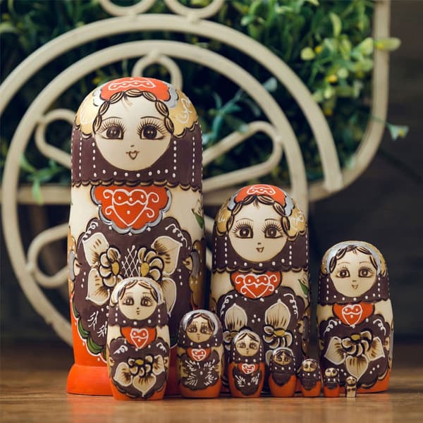 10-lagers handgjorda Matryoshka samlarobjekt ryska \"nesting dolls\" souvenirpresenter
