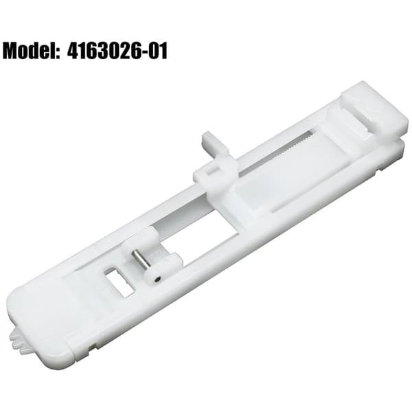Plastisk knaphulsfod model 4423 til husholdningssymaskiner