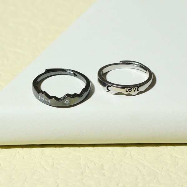 Mode Enkel Par Ring 3 Färg Sun Moon Justerbar Öppen Ring Smycken För Kvinnor Män Bröllopsdagspresenter Silver black