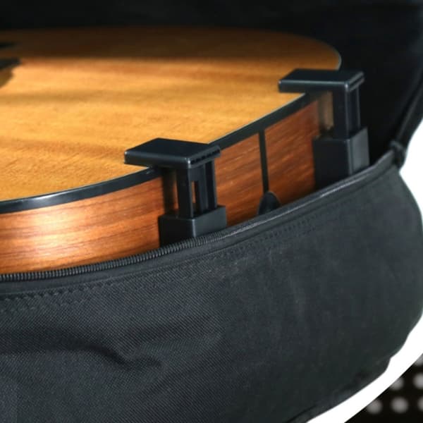 Moderne gitarstøttesystem egnet for hjemmestudio og liveopptredener