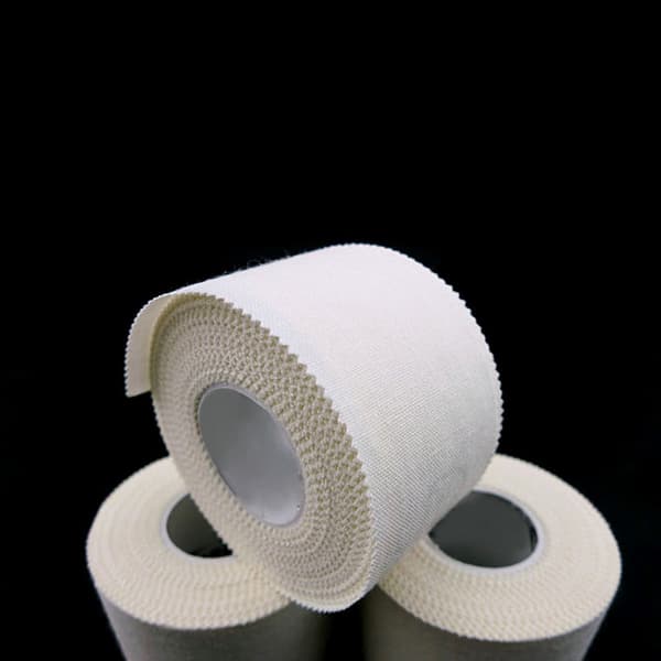 Hengittävä itseliimautuva side, urheilullinen elastinen kohesiivinen side