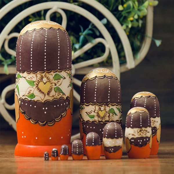 10-lagers handgjorda Matryoshka samlarobjekt ryska \"nesting dolls\" souvenirpresenter