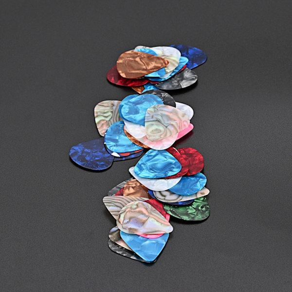 50 st triangulära plektrum 0,46 mm celluloid plektrum gitarrtillbehör