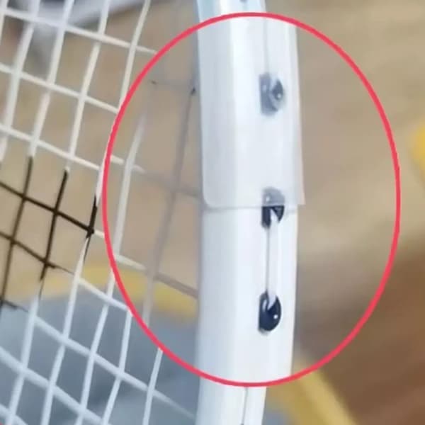 Mångsidiga Racketramskydd Viktigt Badmintonracketramskydd