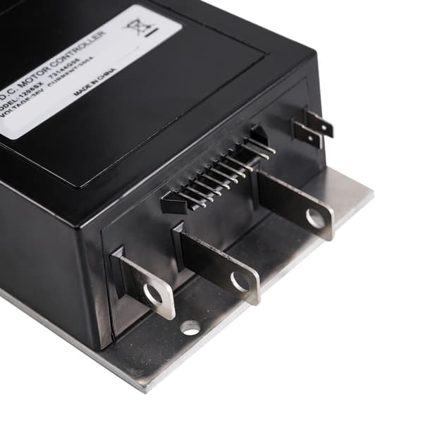 Golfbil hastighetsregulator med intelligenta temperaturskyddssystem