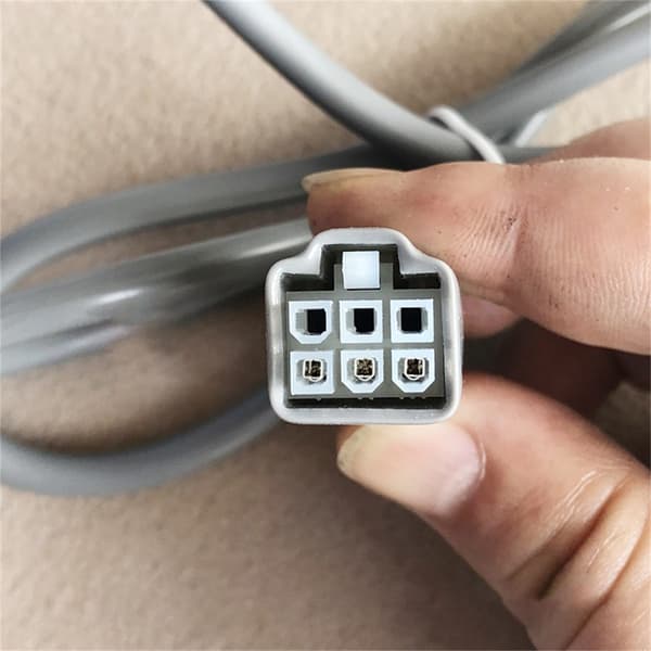 Præcisionsfodpedal hastighedsregulator egnet til computer symaskiner